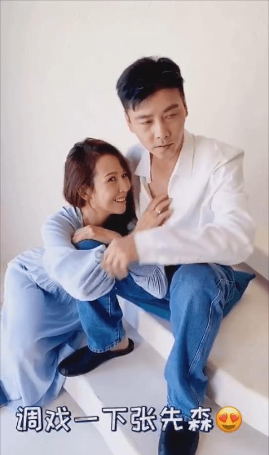 这场国风民乐音乐会举办 演奏者身着汉服演绎唯美曲目