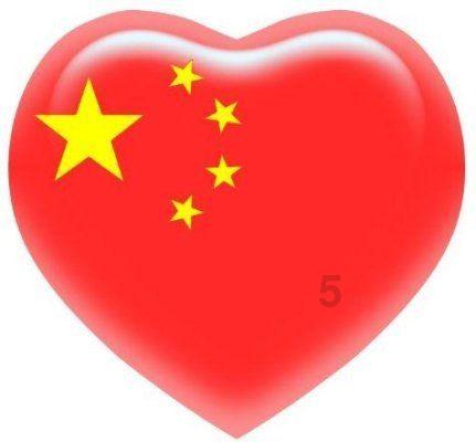救援可爱小松鼠