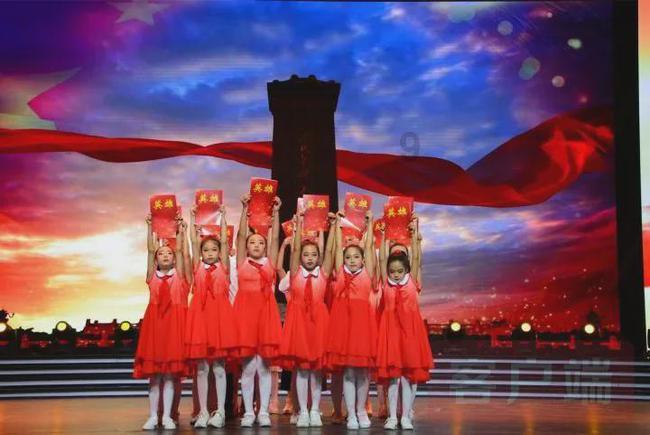 五彩鹦鹉救援