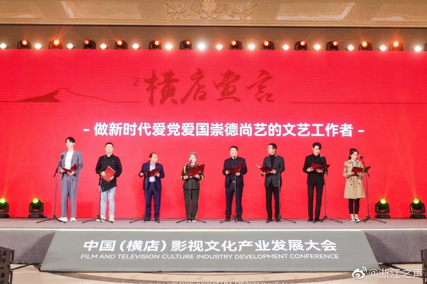武汉地铁3号线沌阳大道站乘客捡到10万元现金